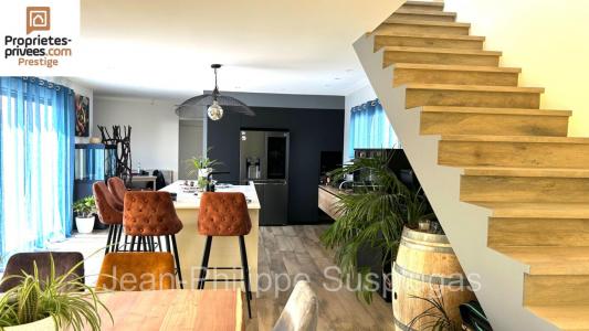 For sale Saint-cyr-sur-mer 6 rooms 145 m2 Var (83270) photo 0