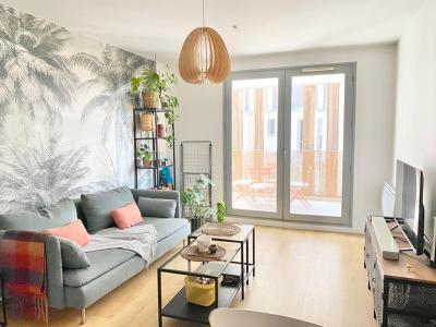 For sale Bordeaux 3 rooms 57 m2 Gironde (33300) photo 0