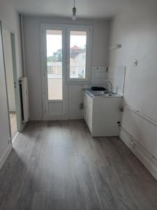 Acheter Appartement 68 m2 Lons-le-saunier