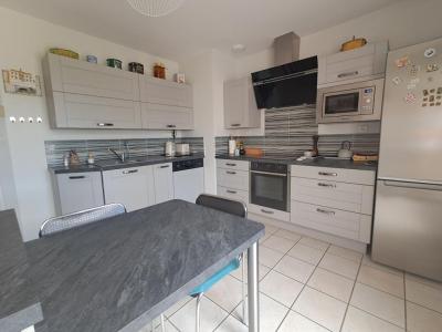 For sale Montreuil 6 rooms 155 m2 Vendee (85200) photo 4