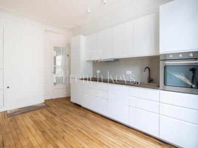 Acheter Appartement Paris-17eme-arrondissement 950000 euros