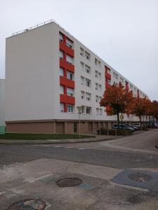 For rent Oyonnax 3 rooms 63 m2 Ain (01100) photo 0