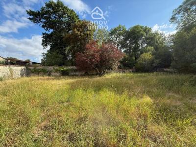 For sale Champniers 2122 m2 Charente (16430) photo 0