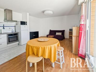 For sale Vannes 2 rooms 41 m2 Morbihan (56000) photo 2