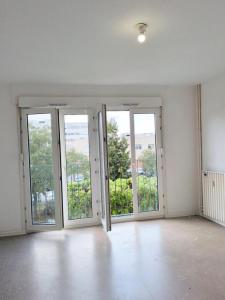 For rent Saint-andre-les-vergers 2 rooms 53 m2 Aube (10120) photo 0