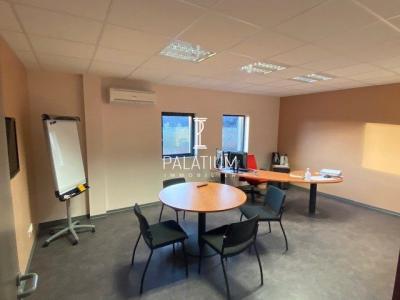 For rent Peyruis 1 room 14 m2 Alpes de haute provence (04310) photo 0