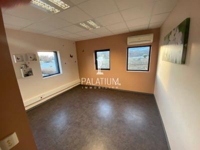 Louer Bureau 14 m2 Peyruis