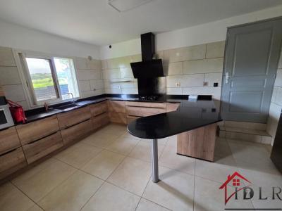 For sale Saint-pierre 4 rooms 114 m2 Reunion (97410) photo 2