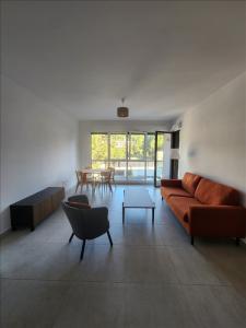 Annonce Location 2 pi�ces Appartement Beaurecueil 13