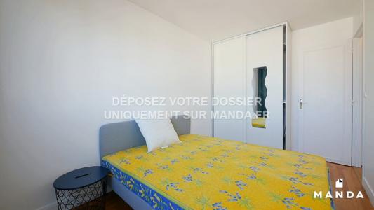 For rent Issy-les-moulineaux 3 rooms 54 m2 Hauts de Seine (92130) photo 4