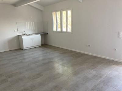 Louer Appartement 90 m2 Cavignac