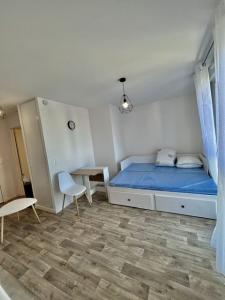 For rent PROCHE CENTRE VILLE 1 room 22 m2 Aube (10000) photo 0