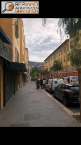 Louer Appartement 3 m2 Nice