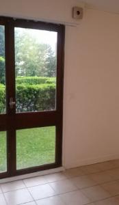 For rent Fontenay-le-fleury 1 room 12 m2 Yvelines (78330) photo 0