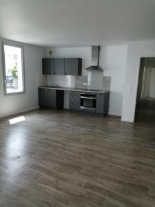 For rent Lormont 3 rooms 68 m2 Gironde (33310) photo 0