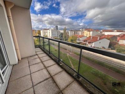 Louer Appartement 52 m2 Lyon-3eme-arrondissement