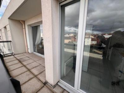 Louer Appartement Lyon-3eme-arrondissement Rhone