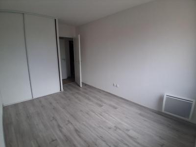 Louer Appartement Eaunes 795 euros