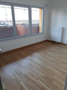 Louer Appartement 71 m2 Belleville