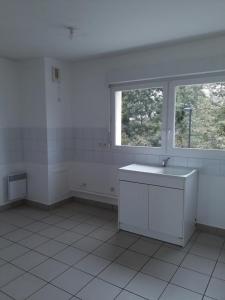 Louer Appartement 70 m2 Saint-paul-de-varax