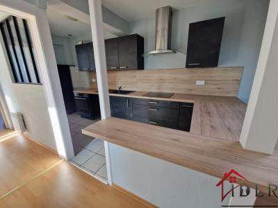 For rent Chalons-en-champagne 4 rooms 92 m2 Marne (51000) photo 0