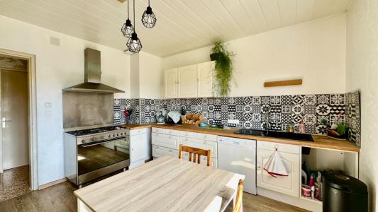 For sale Lougres 4 rooms 104 m2 Doubs (25260) photo 0