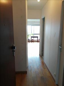 Louer Appartement Paris-19eme-arrondissement 1044 euros