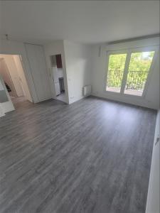 For rent Saint-denis 2 rooms 39 m2 Seine saint denis (93200) photo 0