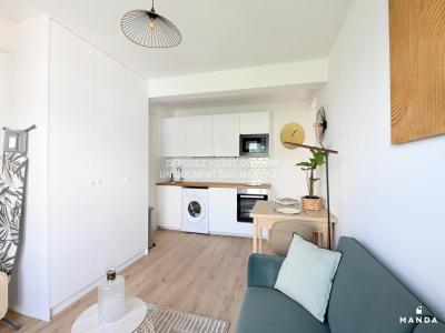 Louer Appartement Courbevoie 1132 euros