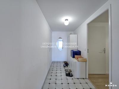 Louer Appartement Aubervilliers 755 euros