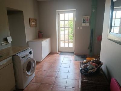 For sale CIVRAY 5 rooms 193 m2 Vienne (86250) photo 2
