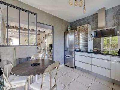 For sale Saint-laurent-de-mure 5 rooms 145 m2 Rhone (69720) photo 4