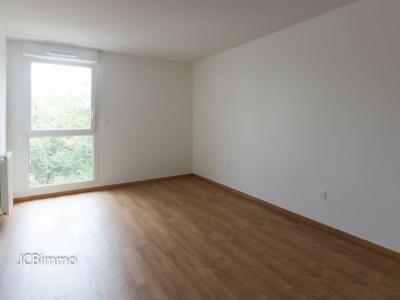 For rent Toulouse 4 rooms 85 m2 Haute garonne (31400) photo 3