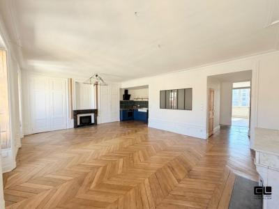 For sale Lyon-9eme-arrondissement 4 rooms 103 m2 Rhone (69009) photo 1