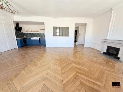 For sale Lyon-9eme-arrondissement 4 rooms 103 m2 Rhone (69009) photo 3