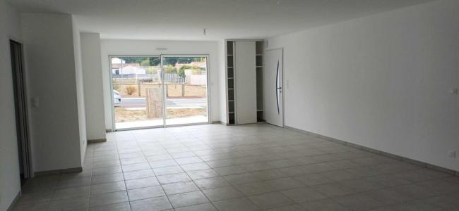 For rent Bignon 3 rooms 96 m2 Loire atlantique (44140) photo 2