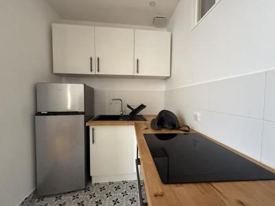 Louer Appartement 32 m2 Lyon-7eme-arrondissement