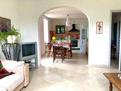 Acheter Appartement 104 m2 Rochecolombe