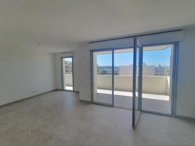 For rent Aix-en-provence 4 rooms 98 m2 Bouches du Rhone (13090) photo 0