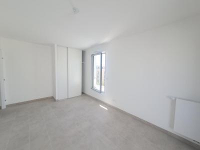For rent Aix-en-provence 4 rooms 98 m2 Bouches du Rhone (13090) photo 4