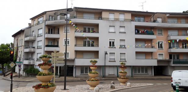 For rent Oyonnax 3 rooms 65 m2 Ain (01100) photo 0