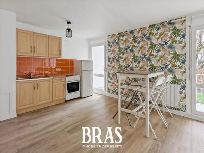 For sale Vannes 2 rooms 46 m2 Morbihan (56000) photo 3