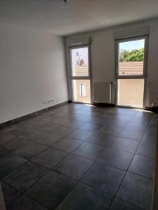 Louer Appartement Feyzin 637 euros