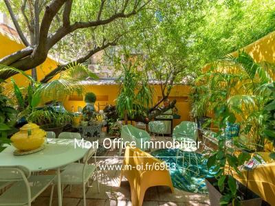 For sale Pertuis 7 rooms 147 m2 Vaucluse (84120) photo 1