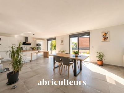 For sale Coueron 7 rooms 220 m2 Loire atlantique (44220) photo 0