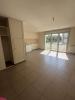 For rent Apartment Saint-julien-les-villas  47 m2 2 pieces