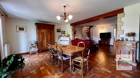 For sale Saint-quentin-la-poterie 5 rooms 134 m2 Gard (30700) photo 3