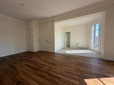 For sale Angers 3 rooms 75 m2 Maine et loire (49100) photo 0