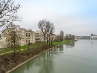 For rent Chalon-sur-saone 4 rooms 82 m2 Saone et loire (71100) photo 0