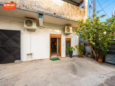 Louer Local commercial 57 m2 Saint-pierre